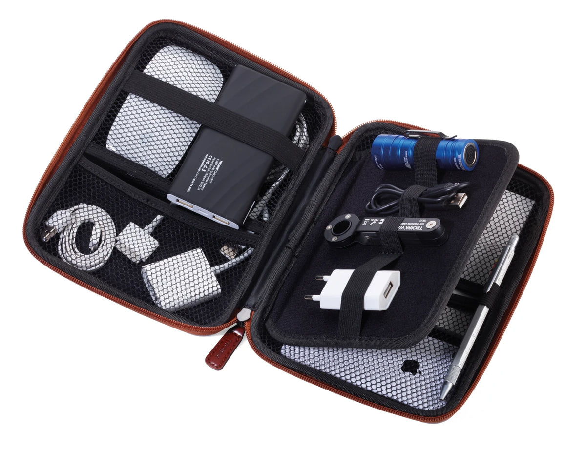BROWN TRAVEL CASE