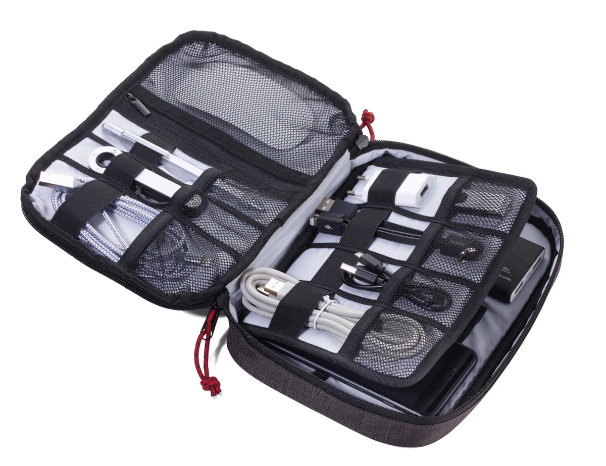 BUSINESS TECH POUCH