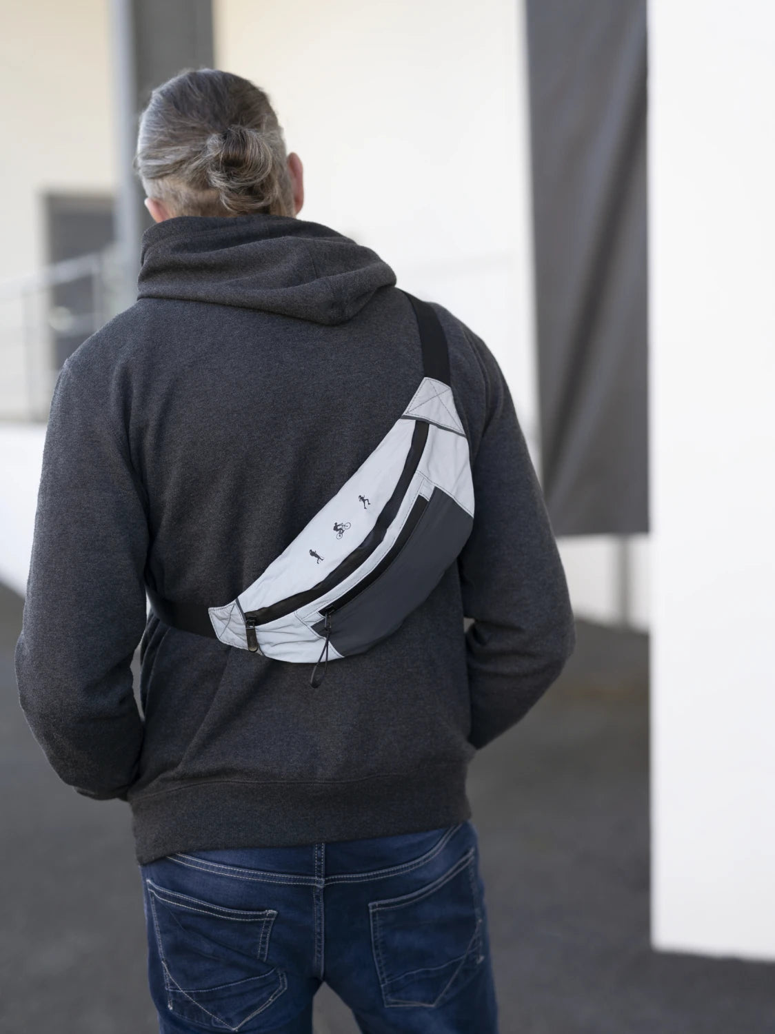 REFLACTIVE BAG
