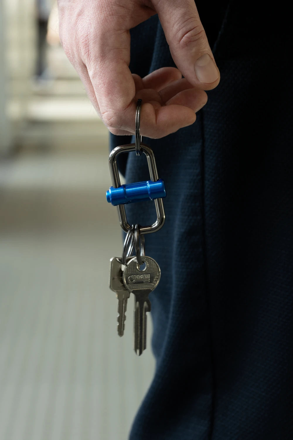 2-WAY KEY